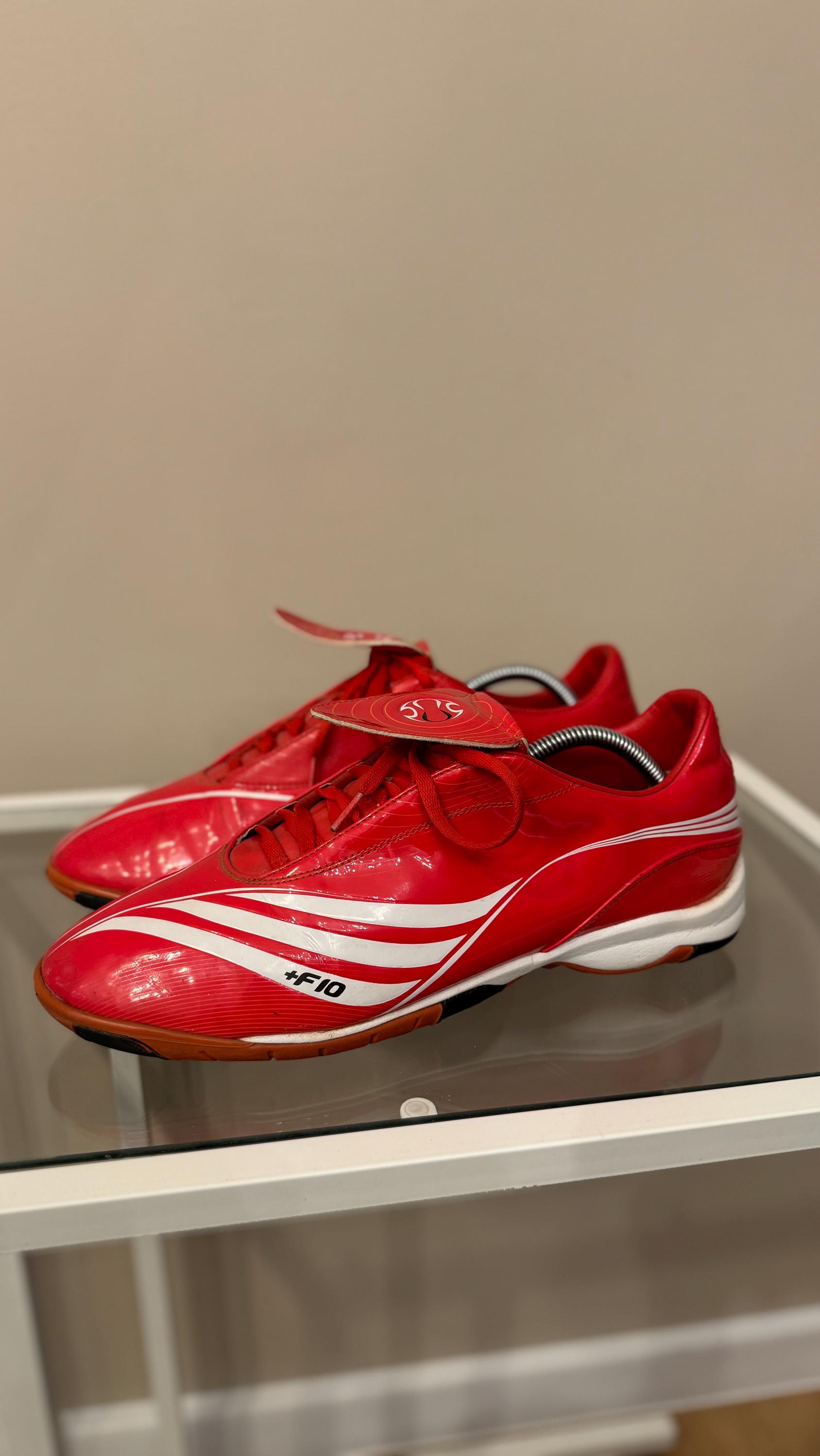 Adidas vintage football shoes - Etsy 日本