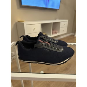 Prada navy sneakers casual sneakers low