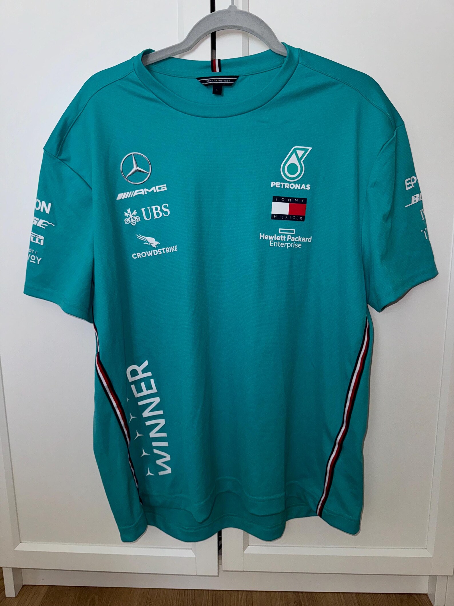 Tommy Hilfiger X AMG Mercedes Benz Jersey Racing Petronas Etsy tommy-hilfiger-x-amg-mercedes-benz-jersey-racing-petronas-etsy