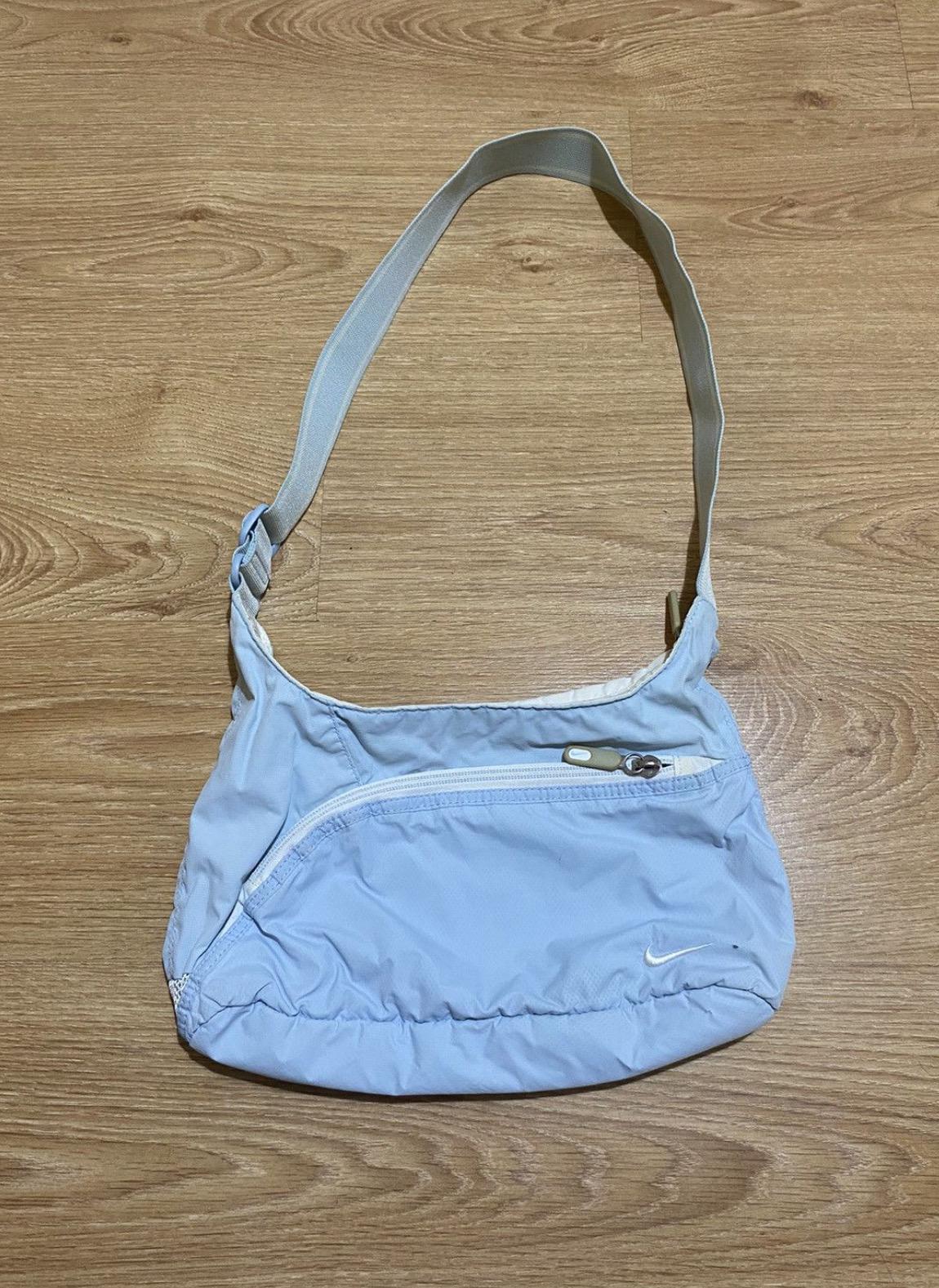 バッグ NIKE vintage 00s dead stock 2way design Nike Crossbody Bag Vintage 90s 00s - Etsy Canada