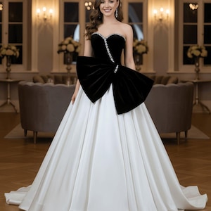 white and black long prom dresses Sweetheart Keyhole White Black Dot Long A Line Satin Prom Dresses Pic Color / US18 main image 0