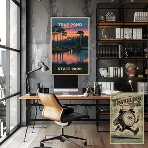 Poster Trap Pond Laurel Delaware - Arte murale del parco statale, stampa da viaggio su carta opaca di alta qualità, poster naturalistico per esterni, decorazione per escursioni nel Delaware