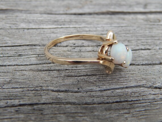 Vintage Natural Opal 10K Yellow Gold Ring Size 7.5 - image 6