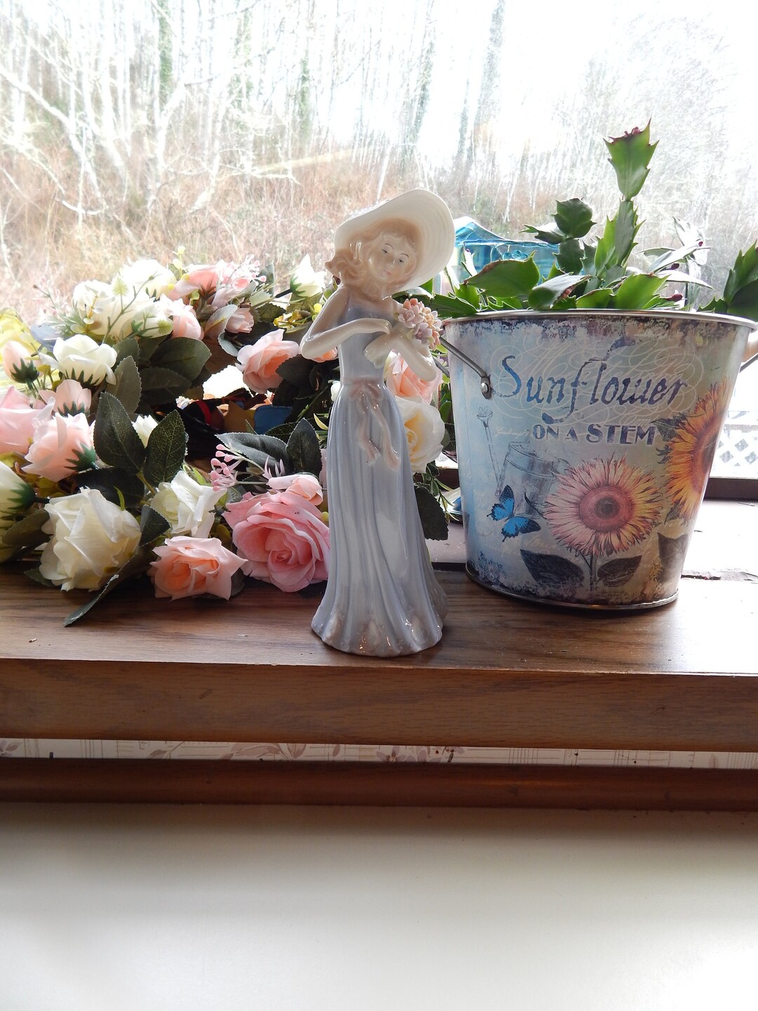 Vintage House of Lloyds gathering Flowers Figurine Etsy