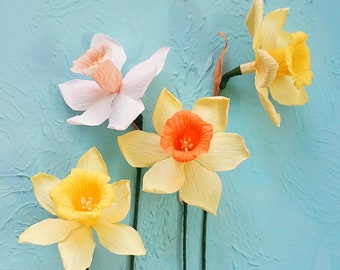 Spring Narcissus/Daffodils: Handmade Crepe Paper Flower