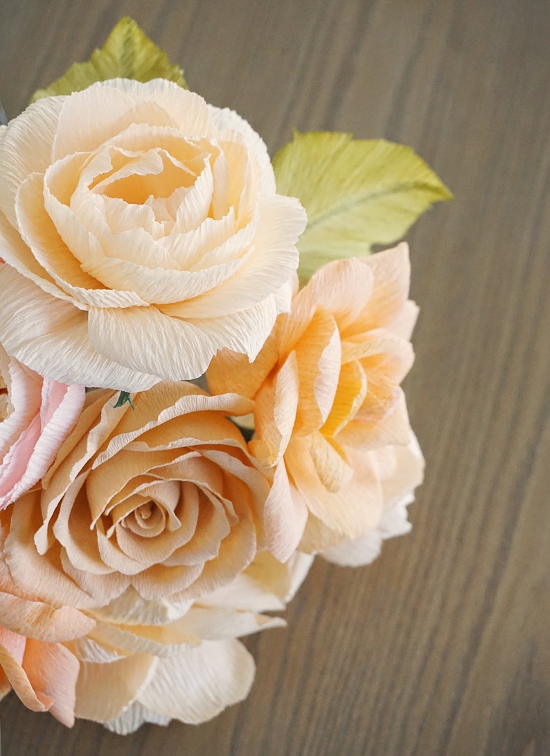 Romántico Mixto Rosas Crepe Flor Bouquet para boda, aniversario, cumpleaños, San Valentín imagen 9