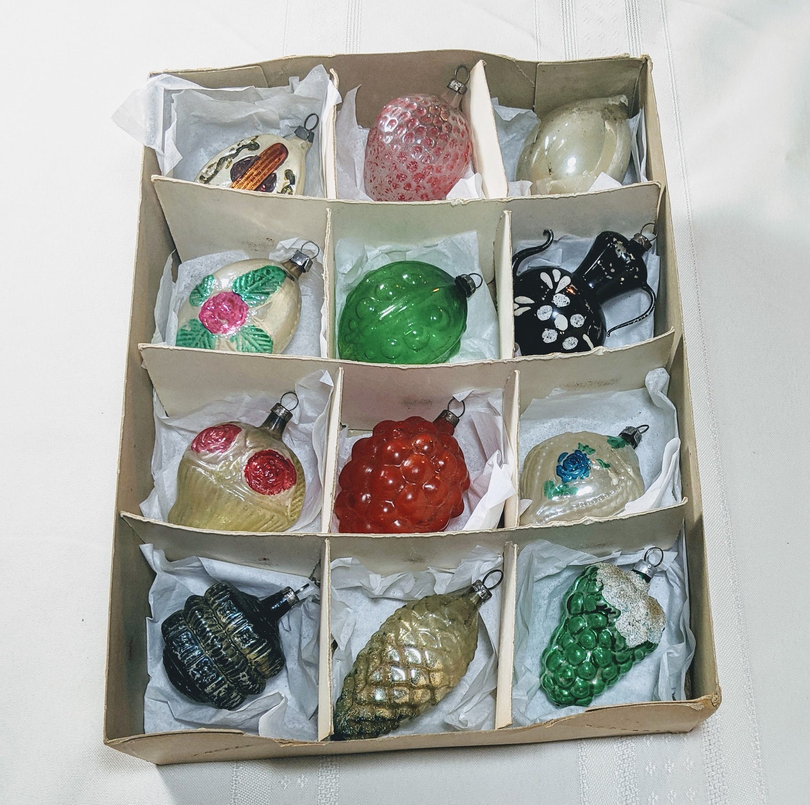 german-glass-christmas-ornaments-for-your-tree-german-christmas-markets
