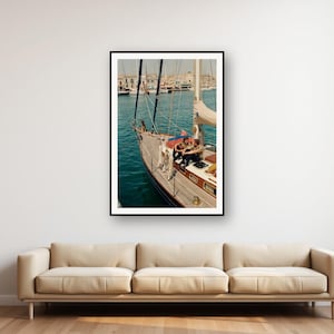 Vintagetryck av schäfer, yachtmarina | Retrofoto av segelhund (digital nedladdning) bild 1