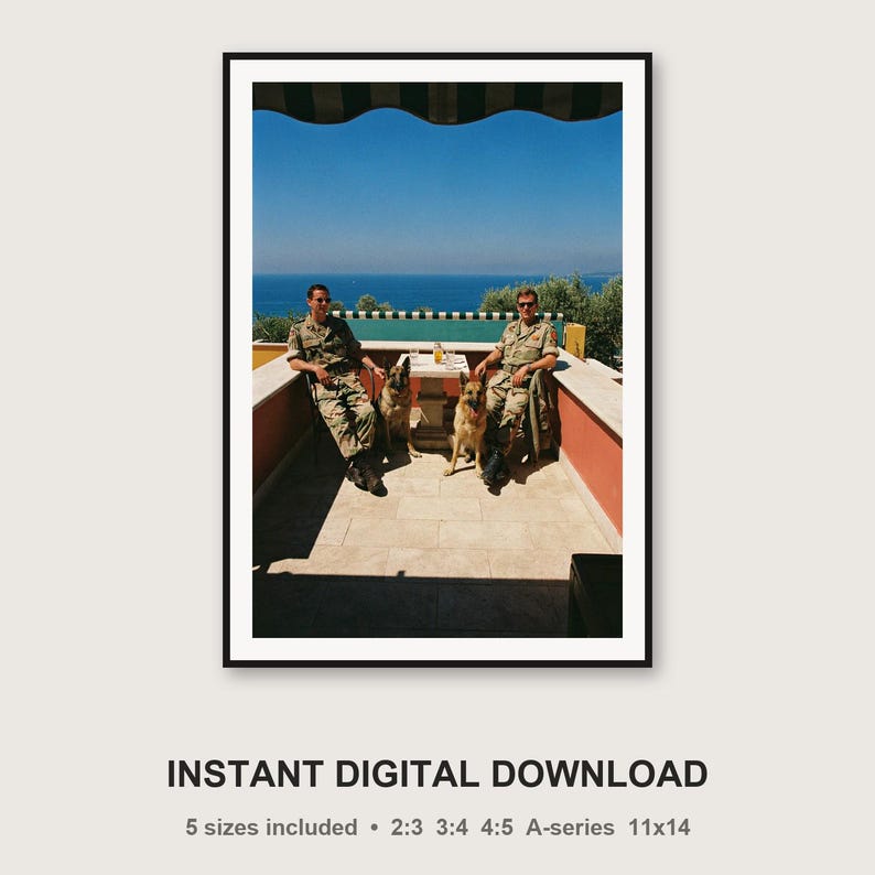 Lámina Riviera con imágenes de adiestradores de perros militares / Decoración vintage para terraza con pastores alemanes (descarga digital) imagen 3