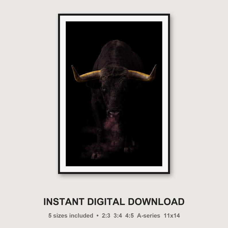 Quadro da parete con toro / Stampa animale con corna in ottone / Decorazione di lusso in nero e oro (Download digitale) immagine 3