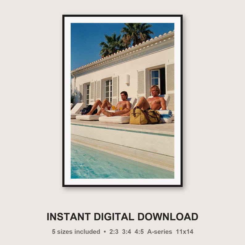 Photo d'athlètes au bord de la piscine | Villa de luxe vintage, photo de fitness rétro (Téléchargement numérique) image 3