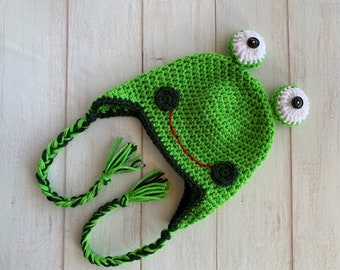 Crochet toddler frog beanie, child character frog hat, frog earflap hat, green frog character hat, toddler photo prop hat, green frog beanie