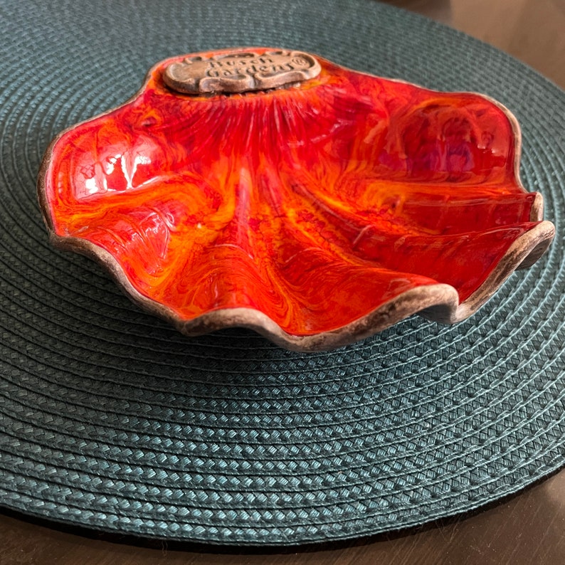 Vintage Treasure Craft ceramic clam shell volcanic lava red orange Busch Gardens tiki trinket souvenir dish image 3