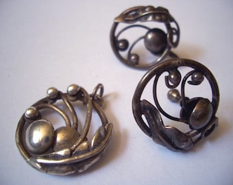 Vintage Mid-Century Pendant and Earring Set silver patina nature earthy handmade