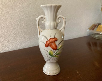 Vintage Hadson Occupied Japan Bud Vase • Orange Flower and Gold Details • granny core grandma stuff