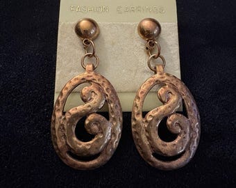 Vintage Pierced Earrings Copper Tone Post Dangle Scrollwork Hammered
