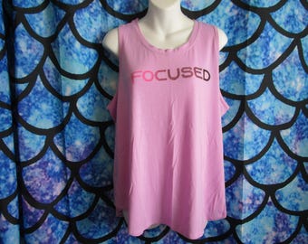Sz XL Xersion Essential Performance Tank Quick Dry Says Focused across the front