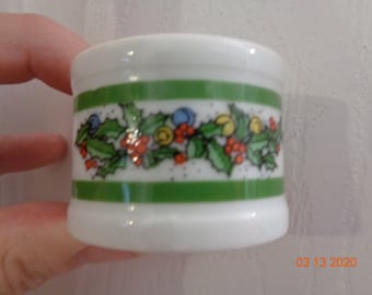 Vintage Porcelain set of 7 Christmas Napkin Rings Japan Sticker on them