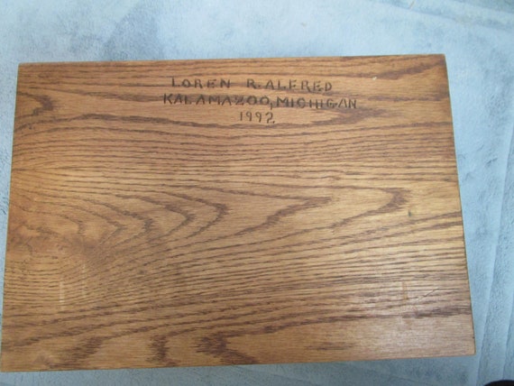 1992 Oak Wood Large MOTHER engraved Jewelry Box - image 7
