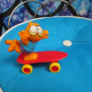 Garfield Skateboard - Etsy