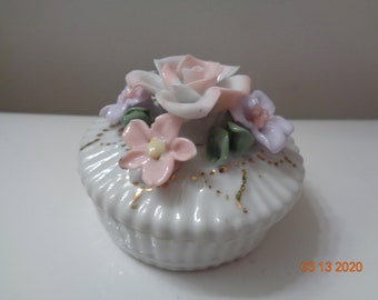 Vintage Porcelain Jewelry Box Flowers on lid