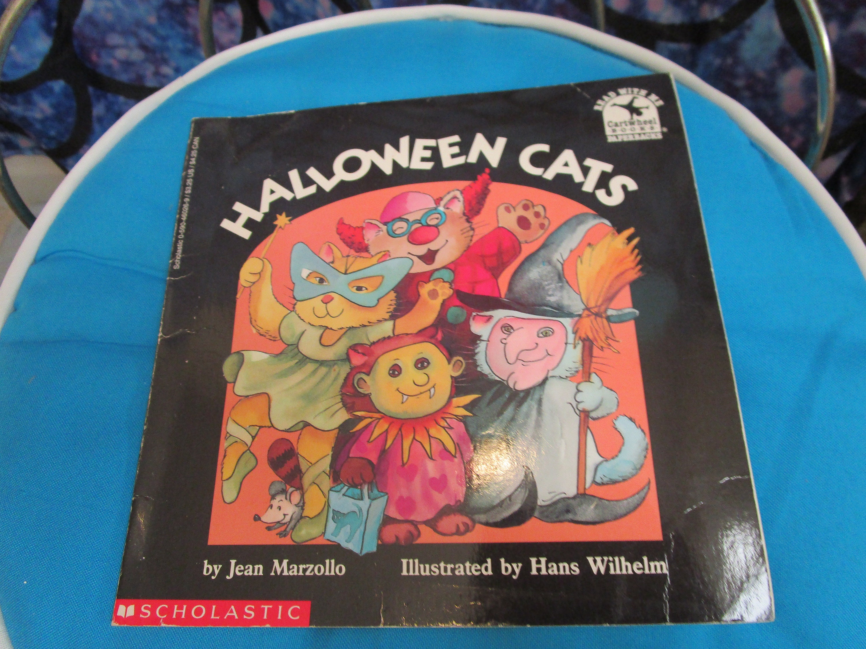 90s Scholastic Book Fair Halloween Spooky Mystery Box Gift 