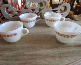 Mid Century Lot of 4 Pyrex Milk Glass Butterfly Gold Coffee Tea Cups