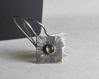 Peridot Earrings with Textured Sunburst Pattern - 25th Anniversary - Birthday Gift - Textured Silver Earrings - August Birthstone