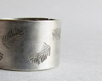 Hand Stamped Feather Ring - Made to Order Ring - Custom Stamped Feather Ring - Gift under 100 - Christmas Gift for Her