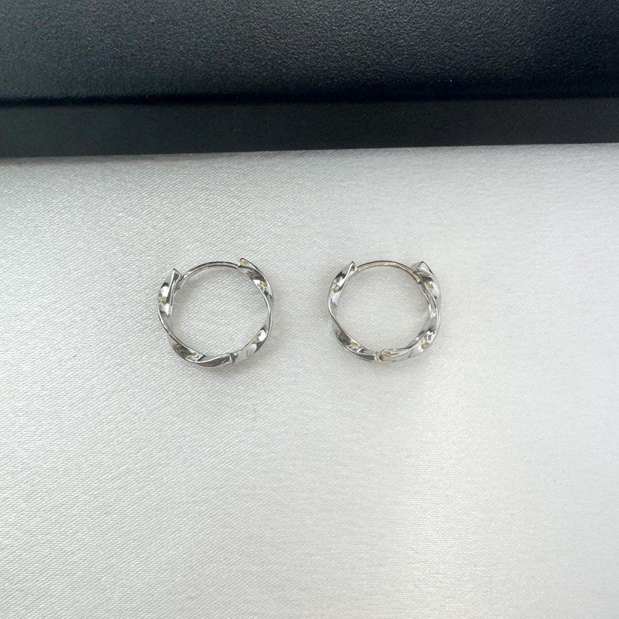 Boucles D'oreilles Cerceaux Argentées - Unisexe Streetwear - Homme & Femme