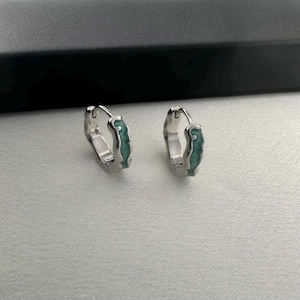 Green Ripple Small Hoop Earrings for Men Women Streetwear Hip Hop Unisex Style