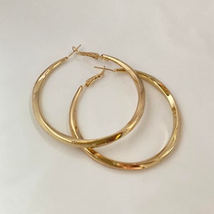 Twist Big Gold Hoop Earrings for Women