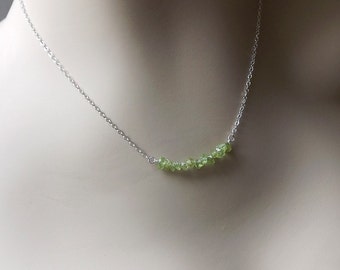 Necklace Peridot Bar Necklace Silver Peridot Choker Necklace Tiny Raw Peridot Pendant Minimal Peridot Jewelry August birthstone Gift for her