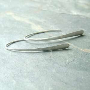 Arc Ear Threader Earrings Silver Modern Open Hoops Hammered Simple Minimal Earring U Hoop Jewelry Gift for her Custom Open hoop threaders