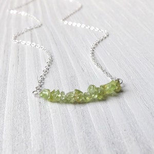 Peridot Necklace Silver Gem Bar Necklace Tiny Green Raw Peridot Gemstone Chips Peridot Pendant Simple Minimalist Peridot Jewelry Gift