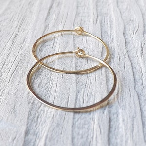 Gold Hoop Earrings Medium Hoops Gold Filled Earring minimalist jewelry Women gift, jewelry gift for her statement earrings