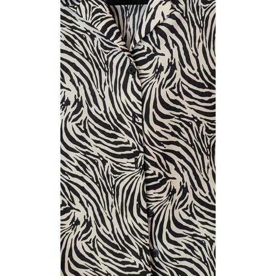 Joan Leslie Petite Zebra Print Button Down Shirt … - image 2