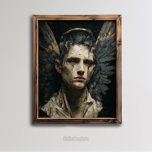 Puede incluir: Retrato enmarcado de una persona con cabello oscuro, un halo dorado y alas emplumadas. La obra presenta una expresión sombría y una paleta de colores oscuros con pinceladas visibles. El marco es de madera, y el nombre del artista, OddleeCreations, está en la parte inferior.