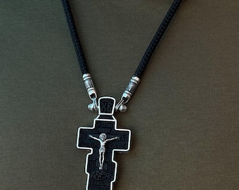 Colgante de cruz de madera de ébano cristiana ortodoxa, collar de plata 925* con crucifijo de Jesús, collar de oración, colgante de Cristo, amuleto de protección para hombres