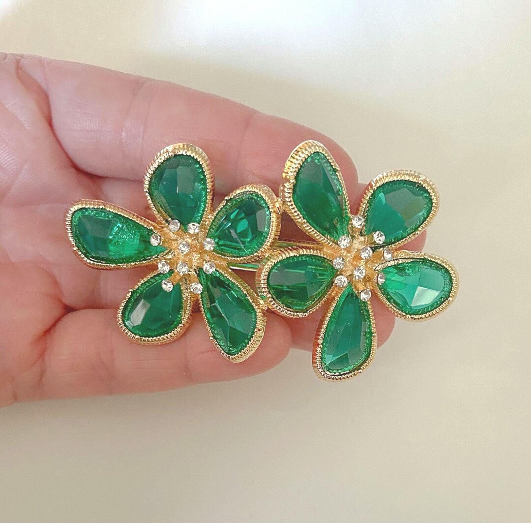 Emerald Crystal Daisy Hair Barrette: Green Gold Wedding Hair Clip