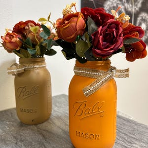 Chalk Painted Mason Jars with or without Flowers. Color of jars/flowers by request.