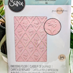 Sizzix Multi Level Textured Impression Embossing Folder "Framed Florals" by Jennifer Ogborn