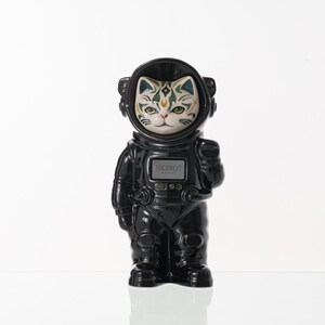 Hand Decorated Pet Cremation Urn - Black | Ceramic Handmade Figure