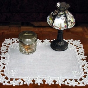 Simply Flower Doily Freestanding Lace Machine Embroidery