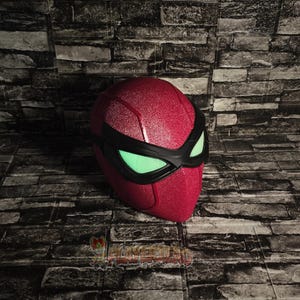 Masque inspiré de Spider-Man, votre sympathique masque cosplay de style quartier, yeux réactifs aux UV, texture réaliste, plusieurs tailles, expédition rapide