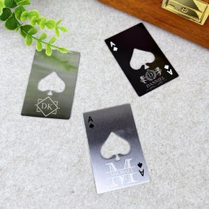 Décapsuleur de poker personnalisé, décapsuleur As de pique, cadeau de poker, décapsuleur, cadeau de fête, carte de poker de casino, cadeau de garçon d'honneur