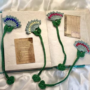 BOOKMARK crochet pressed flower bookmark/ handmade/ Mother’s Day, birthday gift/ book / crochet book accessories/