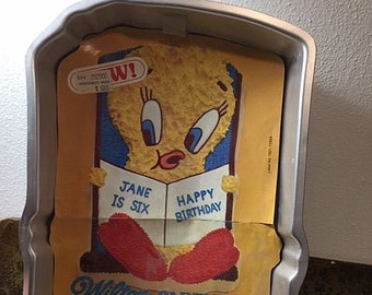 1979 Vintage Tweety Bird Metal Wilton Cake Pan w/ paper Warner Bros Looney  Tunes