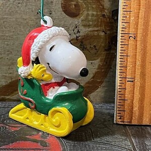 Peanuts SNOOPY Sleigh Woodstock  Vintage Christmas Ornament Charles Schulz