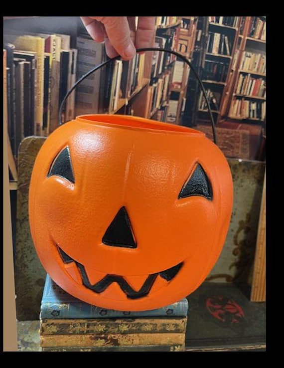 Vintage JOL Jack-o-lantern Pumpkin General Foam Plastics Trick or